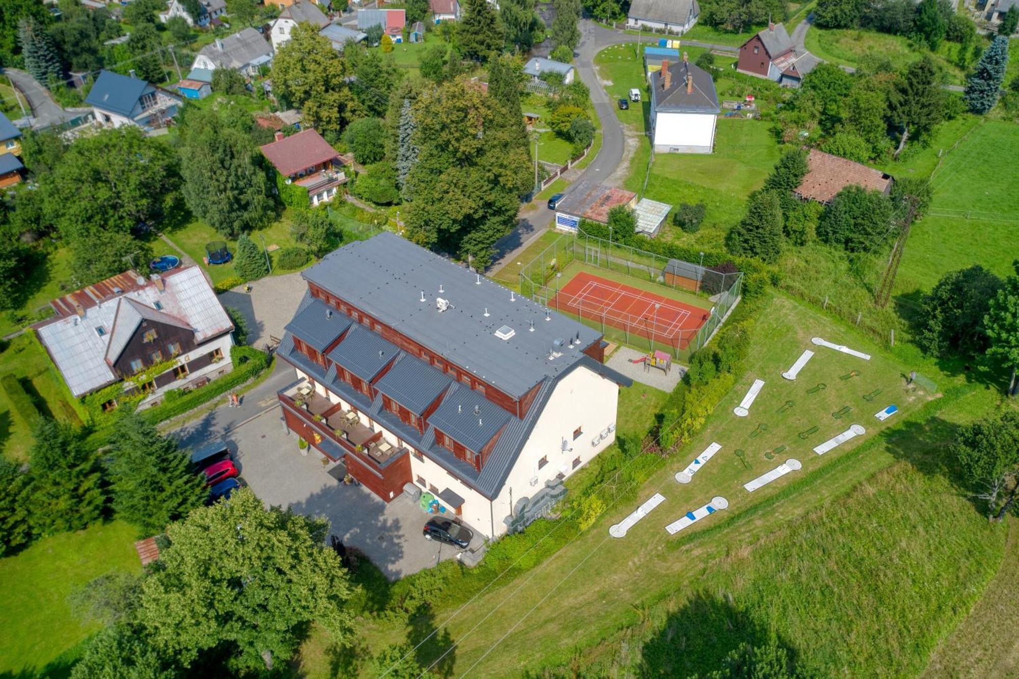 Hotel Toc Lipova Lazne Exterior foto