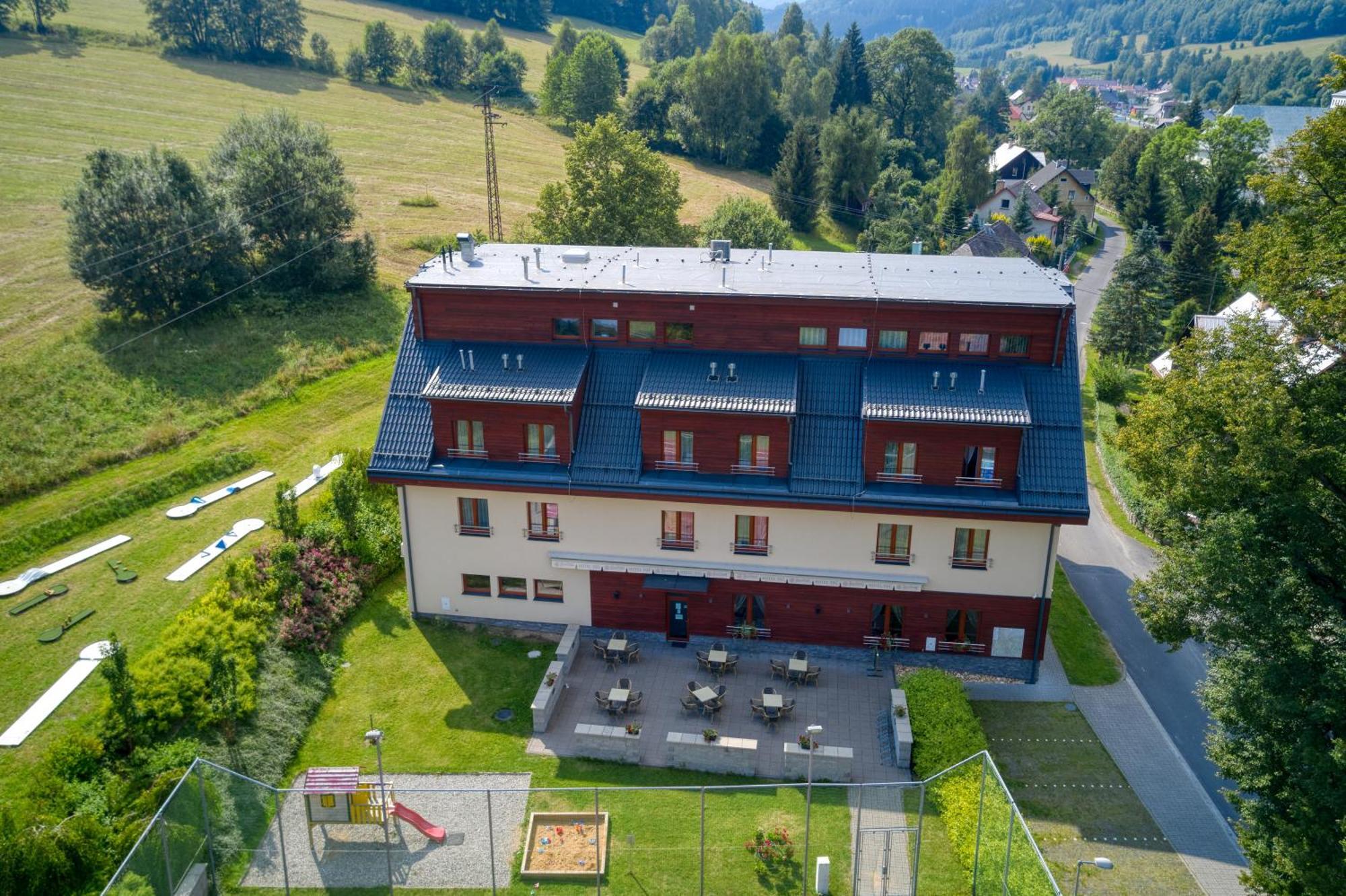 Hotel Toc Lipova Lazne Exterior foto
