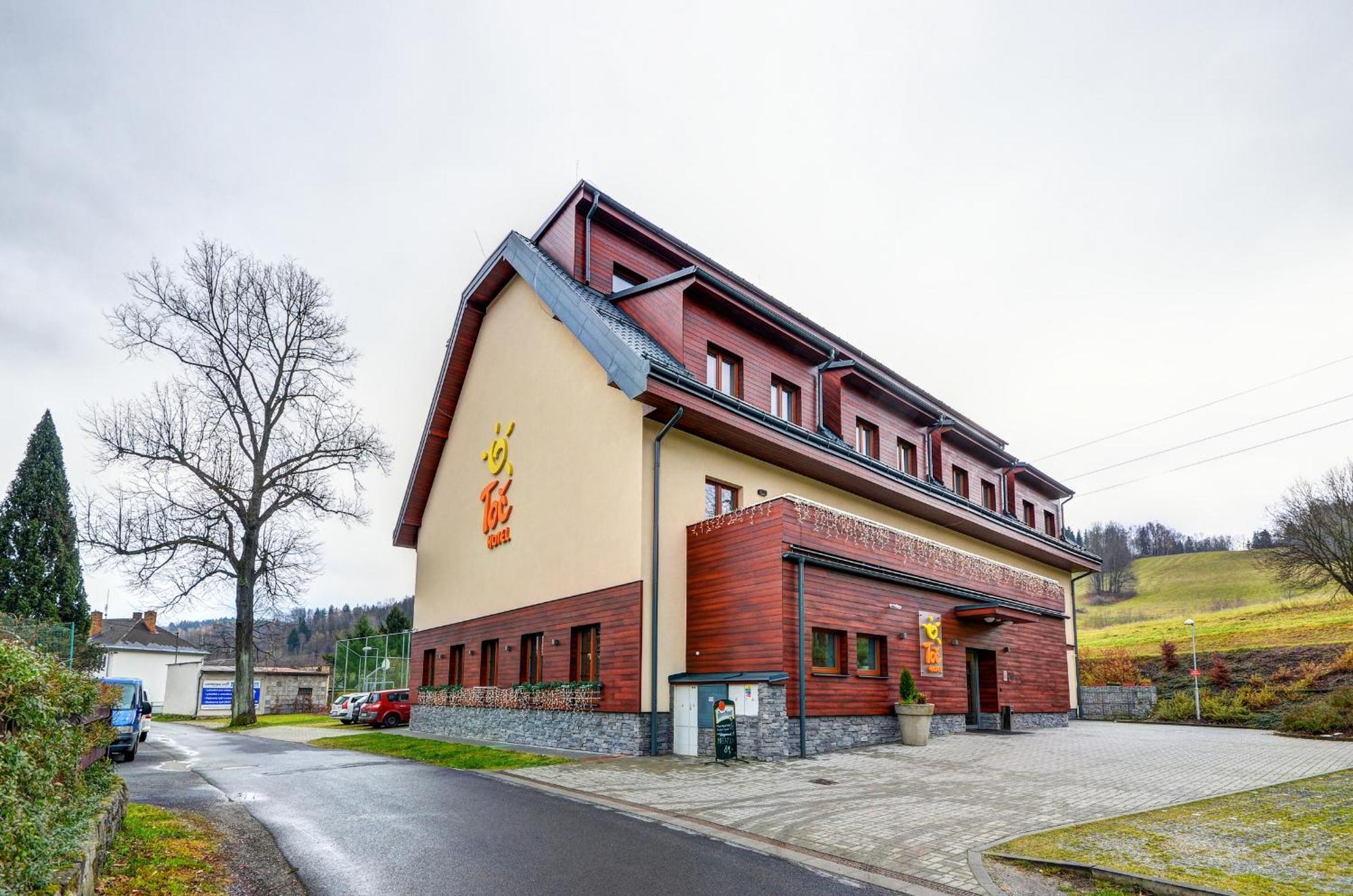 Hotel Toc Lipova Lazne Exterior foto