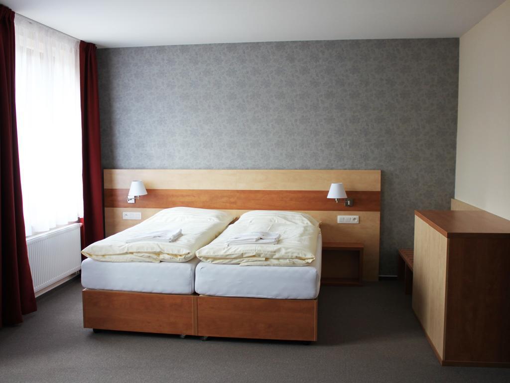 Hotel Toc Lipova Lazne Quarto foto